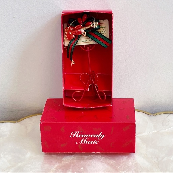 Bing & Grondahl Mini Red Metal Music Stand With Violin Christmas Ornament Boxed - Picture 2 of 8